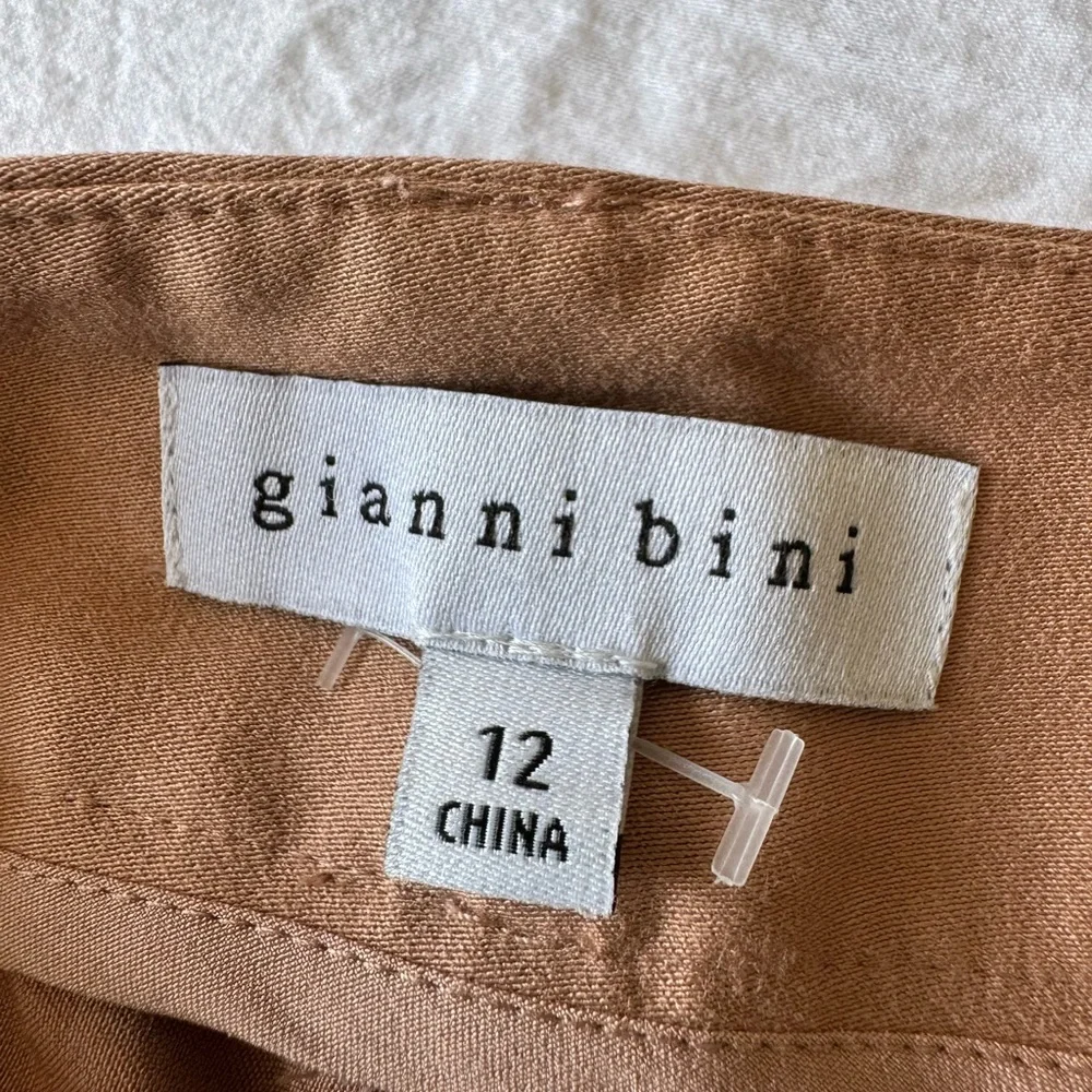 Gianni Bini Tan High Waist Shorts